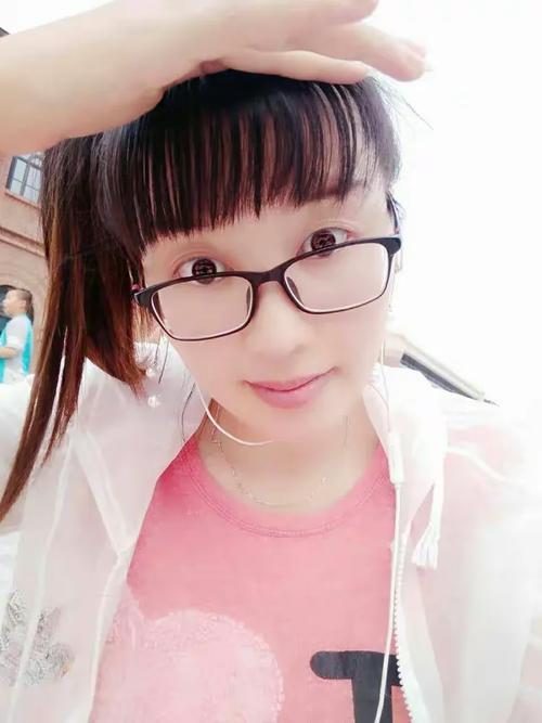 梦一生花开花落遇上你是我的缘!相依相倩人生若只如初见